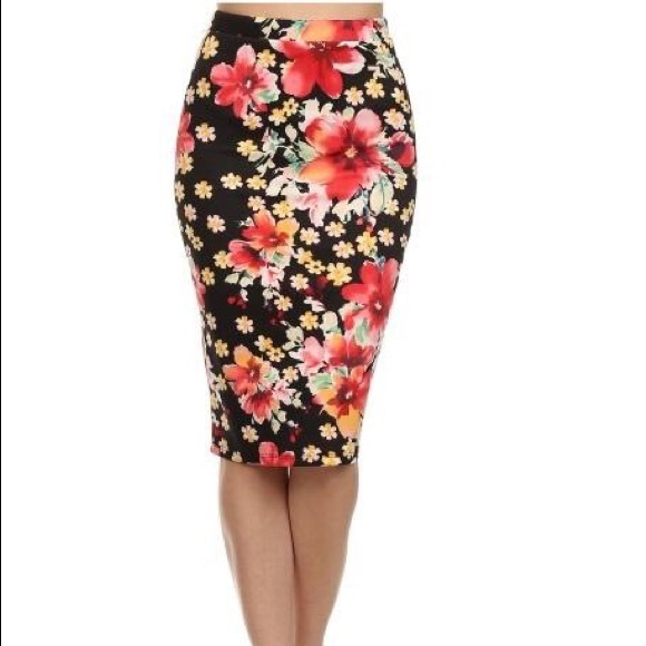 🌺ONE LEFT! Plus K&H Tiki Vegas Pencil Skirt - Picture 3 of 7